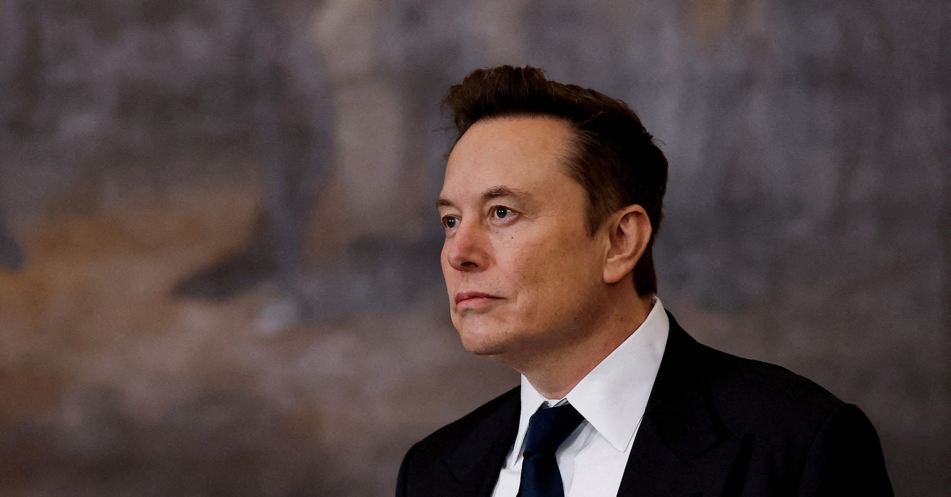 マスク氏「政府機関全体を廃止」、トランプ氏推進の改革の一環