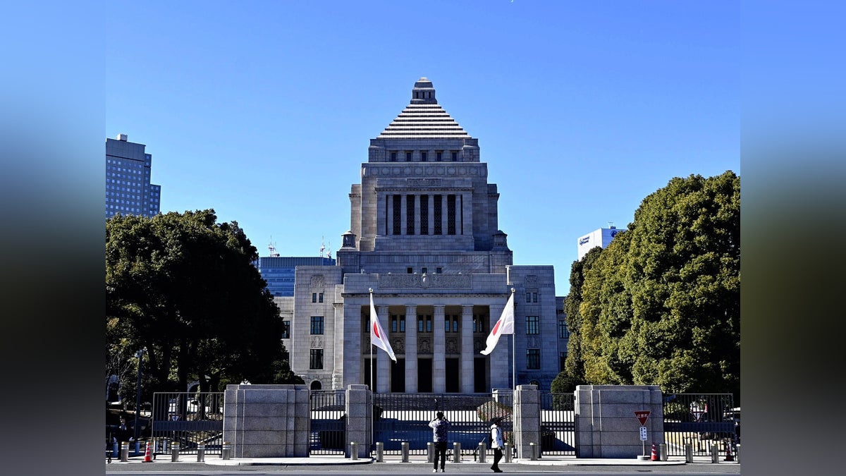 皇位継承巡る与野党協議、月内に再開へ…女性皇族の夫・子の扱いなど各党隔たり