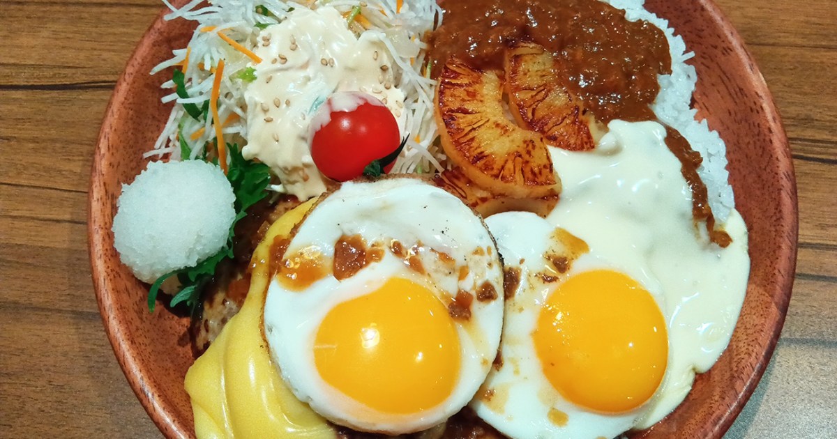 【ほぼ食べ放題】びっくりドンキーで「全部乗せ」してみたらびっくりした！ かかった料金は……