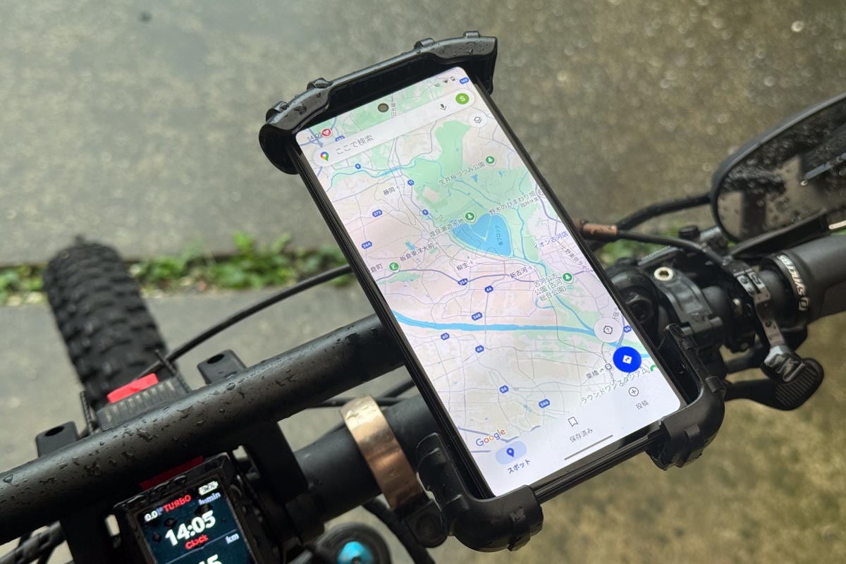 自転車"ながらスマホ"は反則金1.2万円 警察庁がルールブック公開