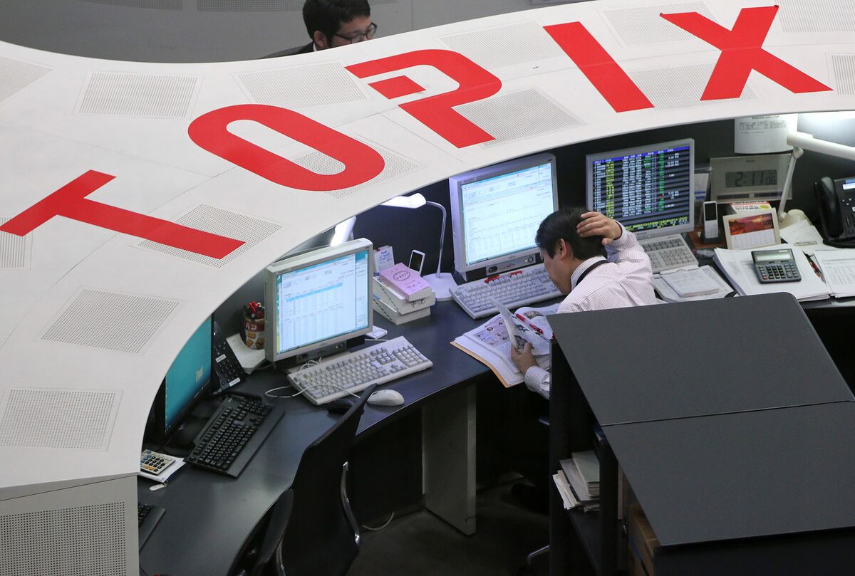 【日本市況】TOPIXが最高値、米政府再開に近づく－円9カ月ぶり安値