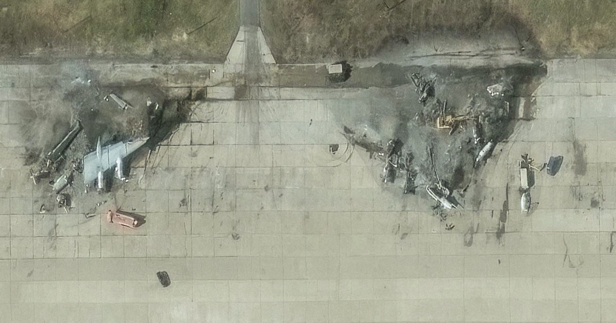 ドローンが露軍機破壊 ウクライナが映像 「クモの巣作戦」成果強調