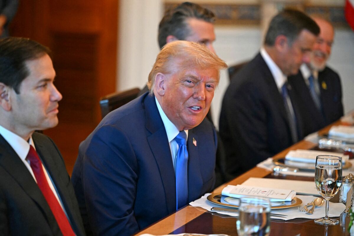 トランプ氏、ウクライナへの追加兵器供与を明言－プーチン氏批判