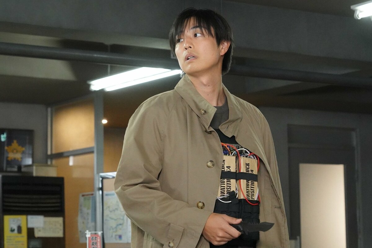 時任勇気が爆弾立てこもり犯役で第6話に出演！新たな惨劇と忍び寄る影…夫婦バディ刑事に新たな局面が『夫婦別姓刑事』