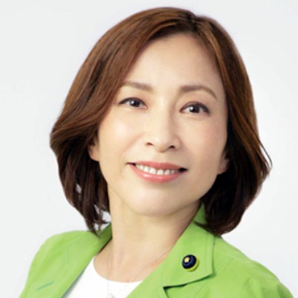 「浅はかすぎます」と批判続出…東京都議（60） 小池都知事のペンダントをXで「禍玉」呼び→輪島塗の指摘に謝罪＆投稿削除