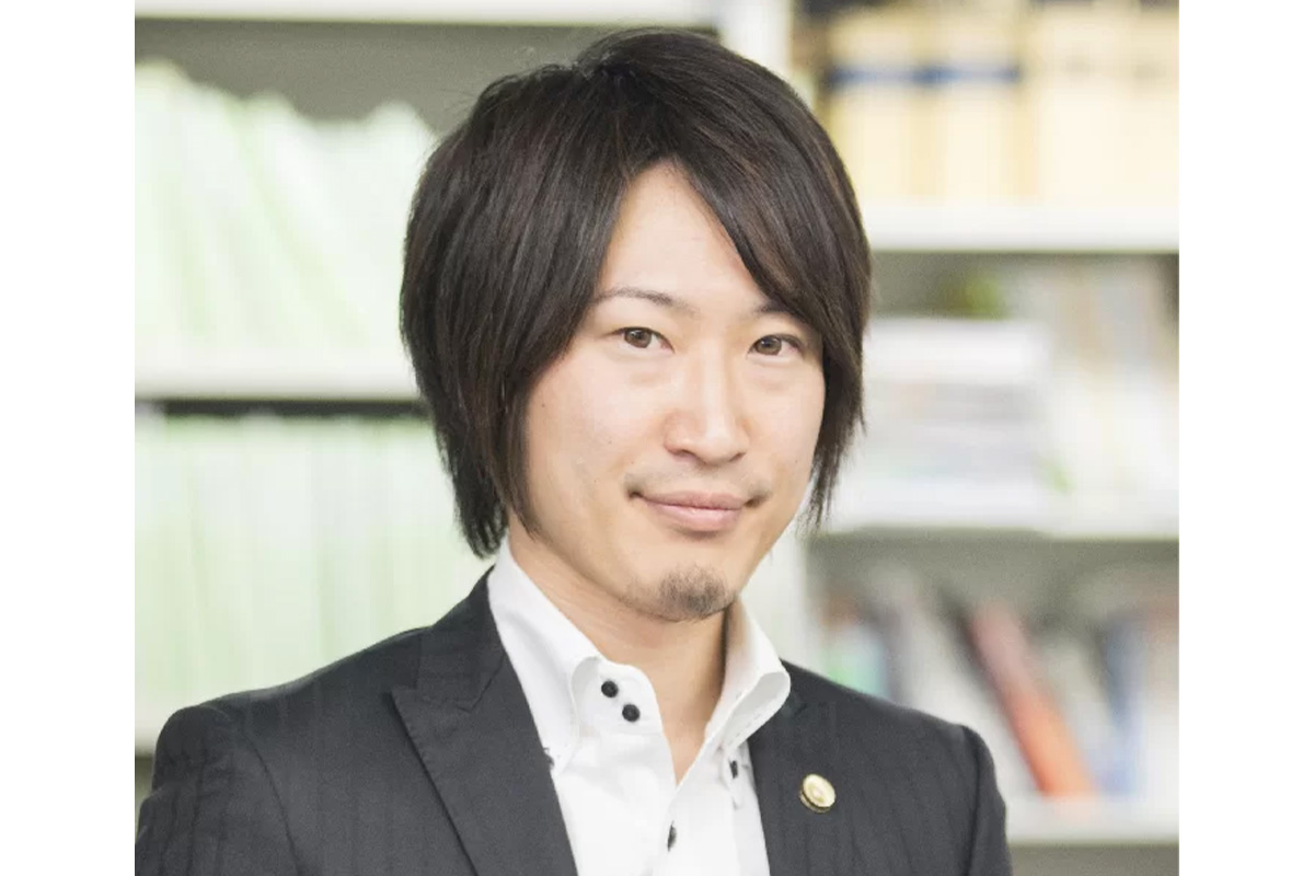 《実際にいたトンデモ刑事》「歌舞伎町弁護士」が解決した性風俗店「本番トラブル…」 メニュー表の裏には小さな文字で「本番行為に及んだ場合は、50 万円の罰金」の記載