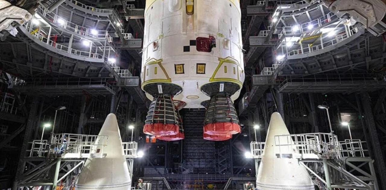 超大型ロケットSLS、スペースシャトルの｢心臓｣を引き継いで月へ