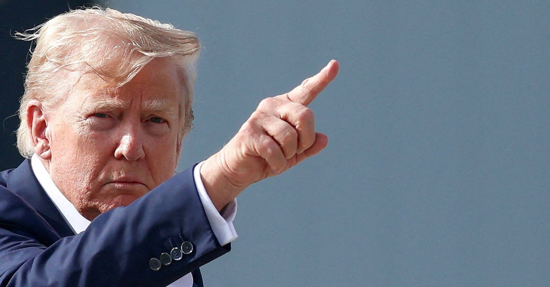 トランプ氏の支持率40％に低下、2期目で最低水準＝調査