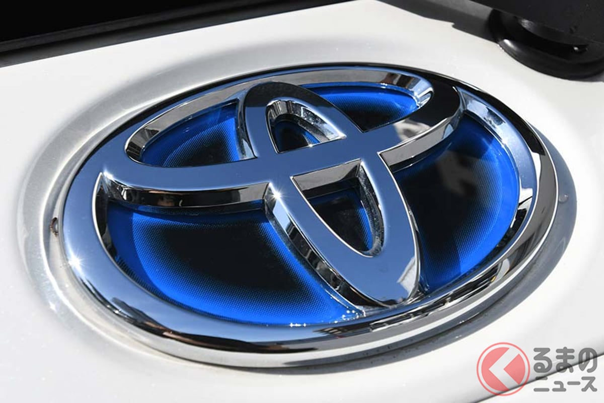 【2025年最新】トヨタの売れ筋ランキングTOP5！人気ミニバン・SUV・コンパクトカーのどれ？ 1位に輝いたモデルとは