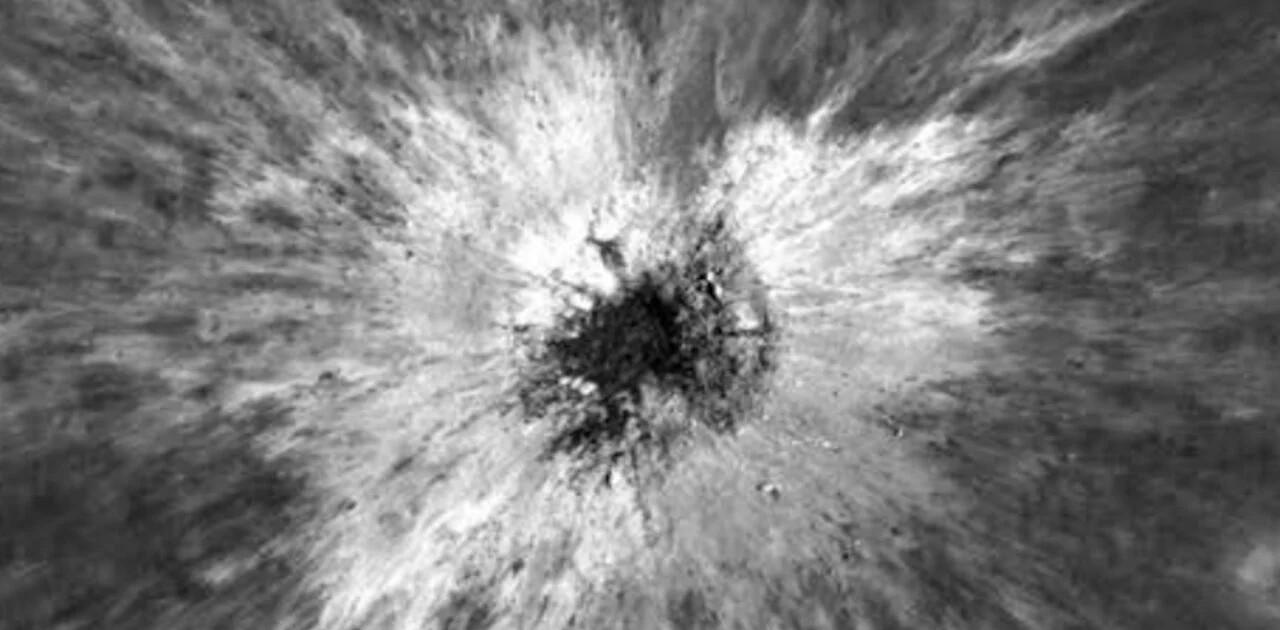 2024年の隕石衝突の傷跡、月のクレーターから詳細が明らかに