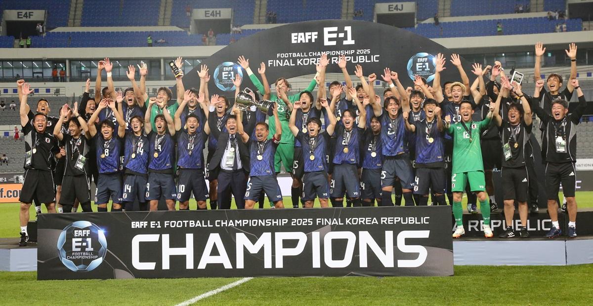 戸田和幸が「成長とタイトル」を両立させたE-1選手権を総括 国内組選手たちのW杯メンバー入りは「正直、難しい」