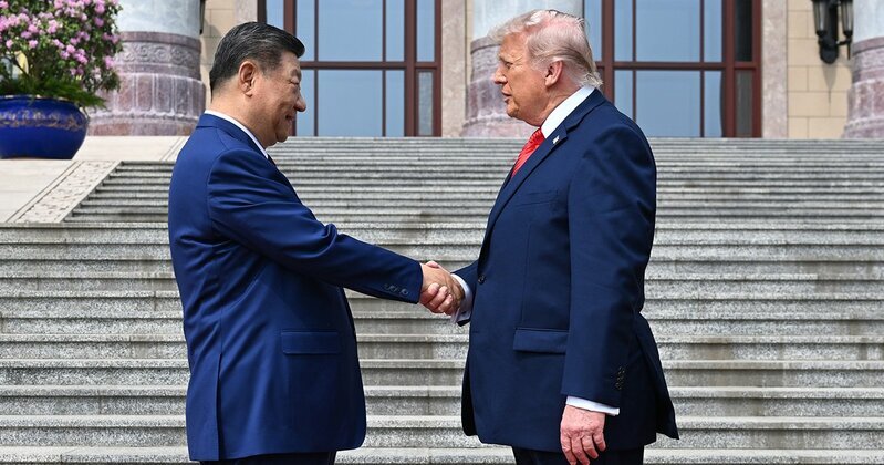 出会って数秒でもう負けていた…トランプとの「10秒握手」で露呈した習近平「裸の王様」の現実（ダイヤモンド・オンライン）