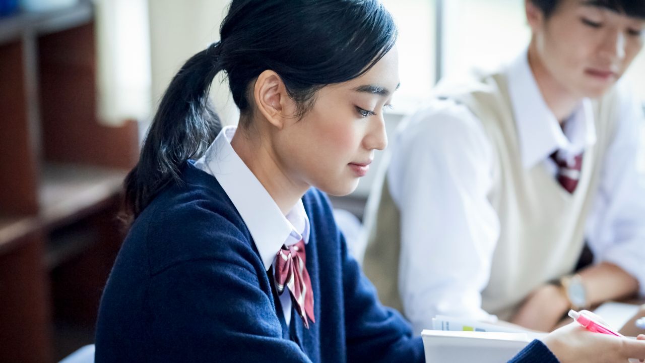 「母国の受験戦争が辛くて」「日本語ができなくても心配は少ない」 すでに全校生徒の半数を占める…千葉の過疎地域にある、学費年200万円の私立高に“中国人留学生”が殺到するワケ