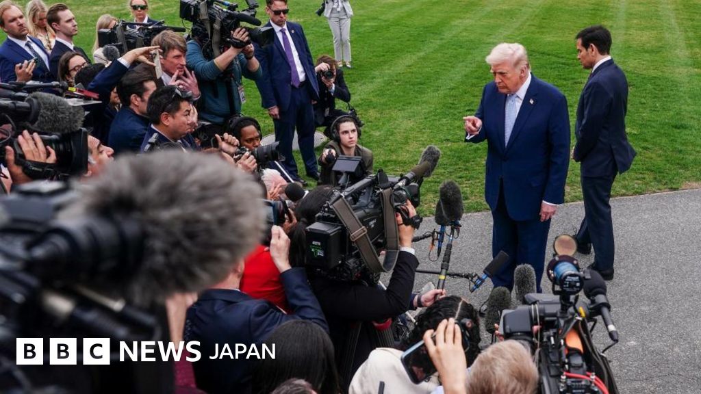 トランプ氏、イランでの目標達成に近づくと 米軍は地上部隊派遣を検討か