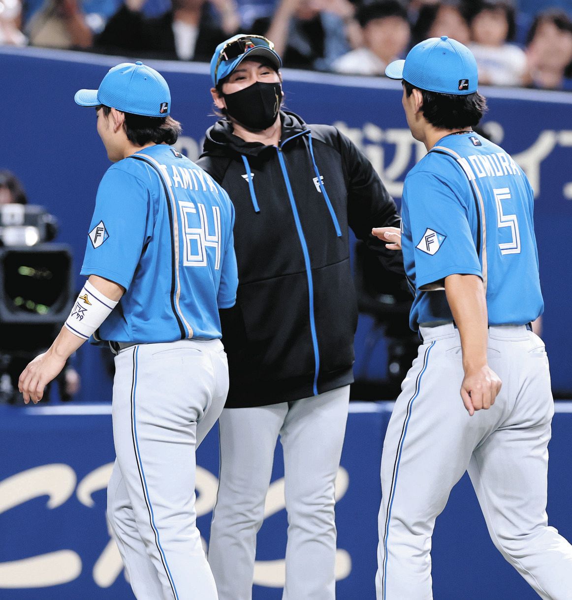 奇抜に見えて古風…日本ハム・新庄監督が教える“球数制限でも完投はできる” 既に14完投・12完封で首位快走