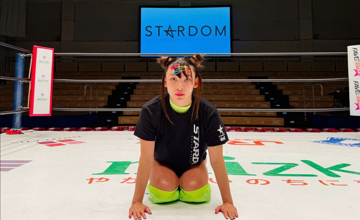 【あいさつ全文】フワちゃん プロレス団体「スターダム」入団 リング上で12秒間頭を下げて騒動謝罪