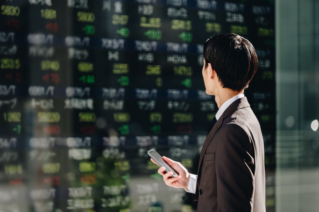 日経平均5万円の景色：株価はいったい何を語っているのか