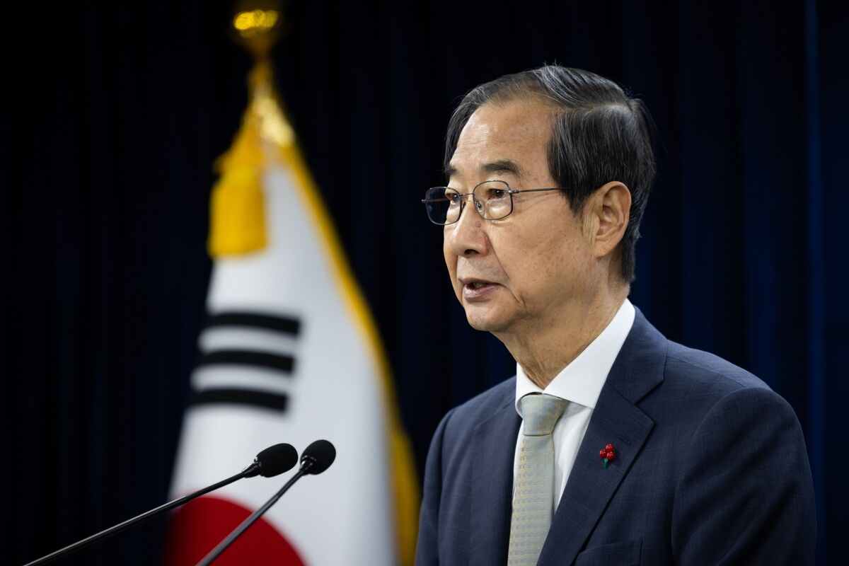韓国の韓悳洙前首相、大統領選出馬表明－保守系候補の一本化視野