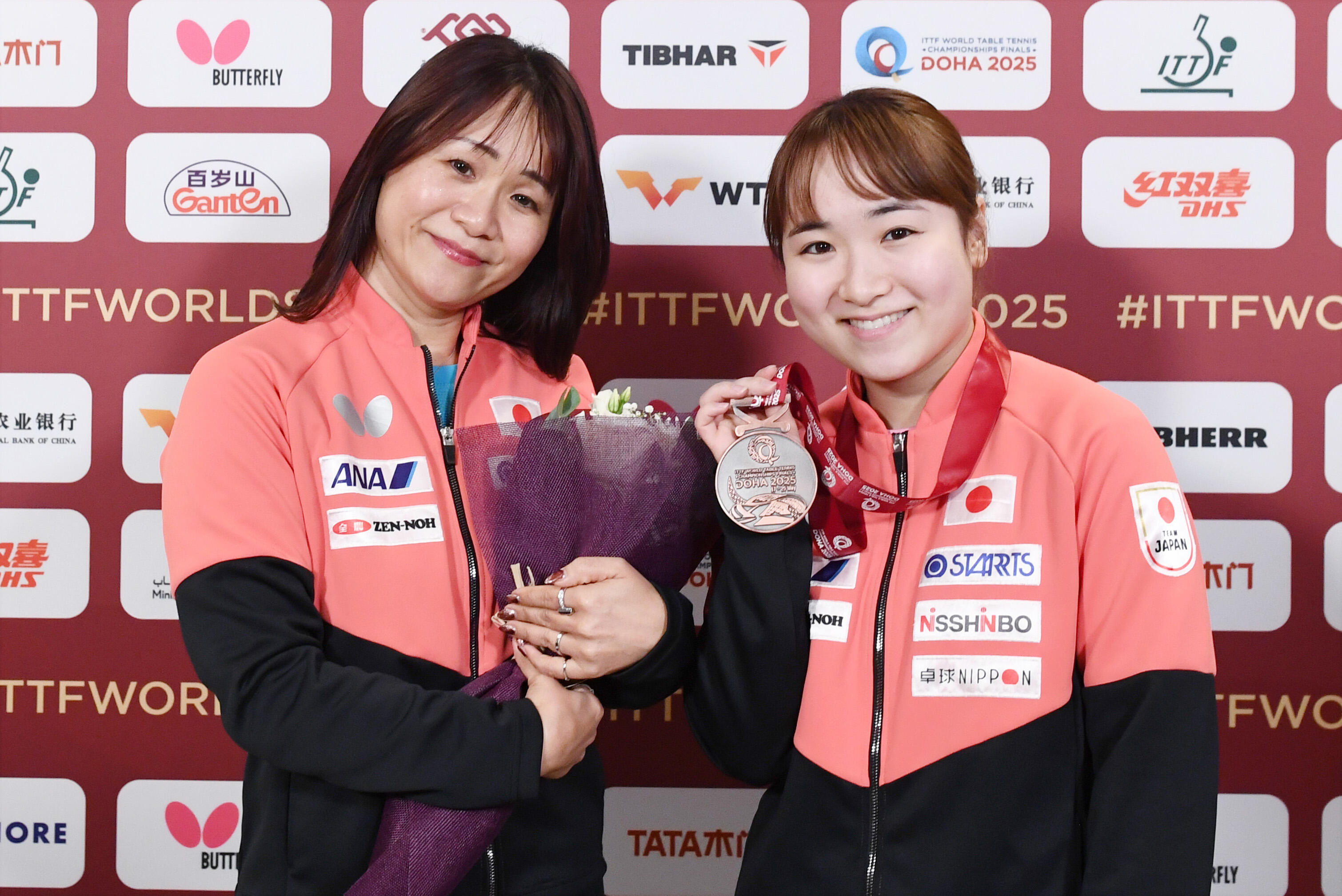 伊藤美誠「やっぱり自分すごいな」世界卓球10回目の挑戦で念願の銅メダル、母親へのプレゼントに涙｜テレ東卓球NEWS：テレ東