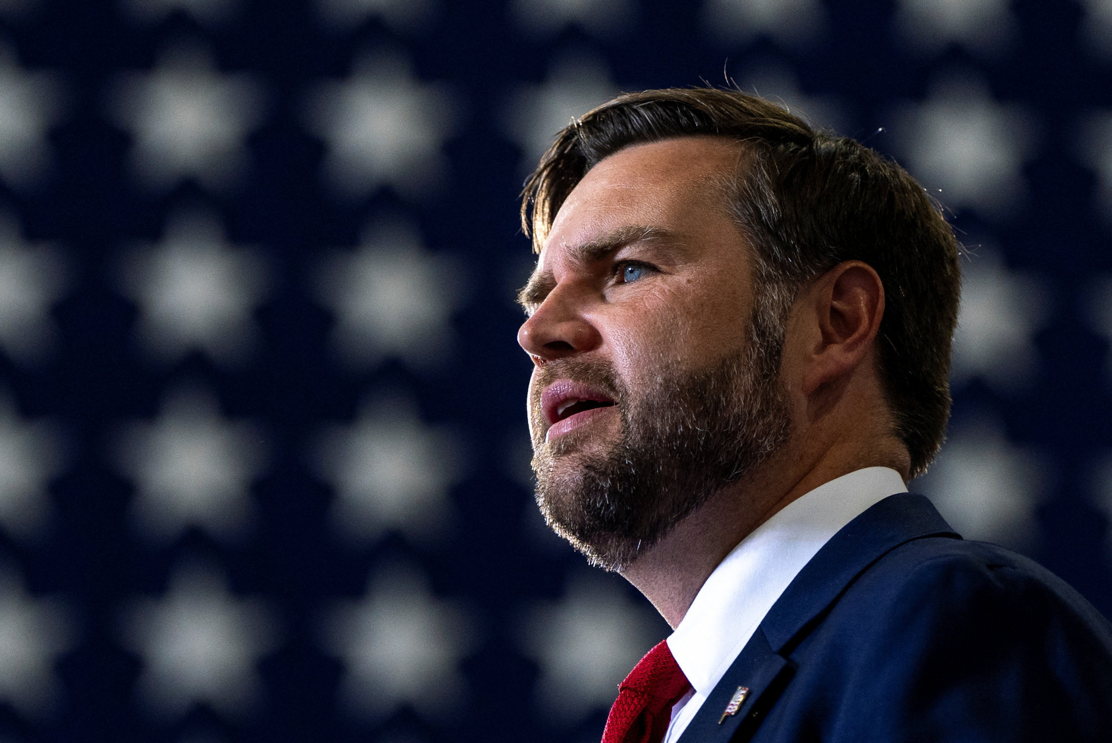 米、長射程トマホーク供与を検討 ウクライナ向け＝副大統領