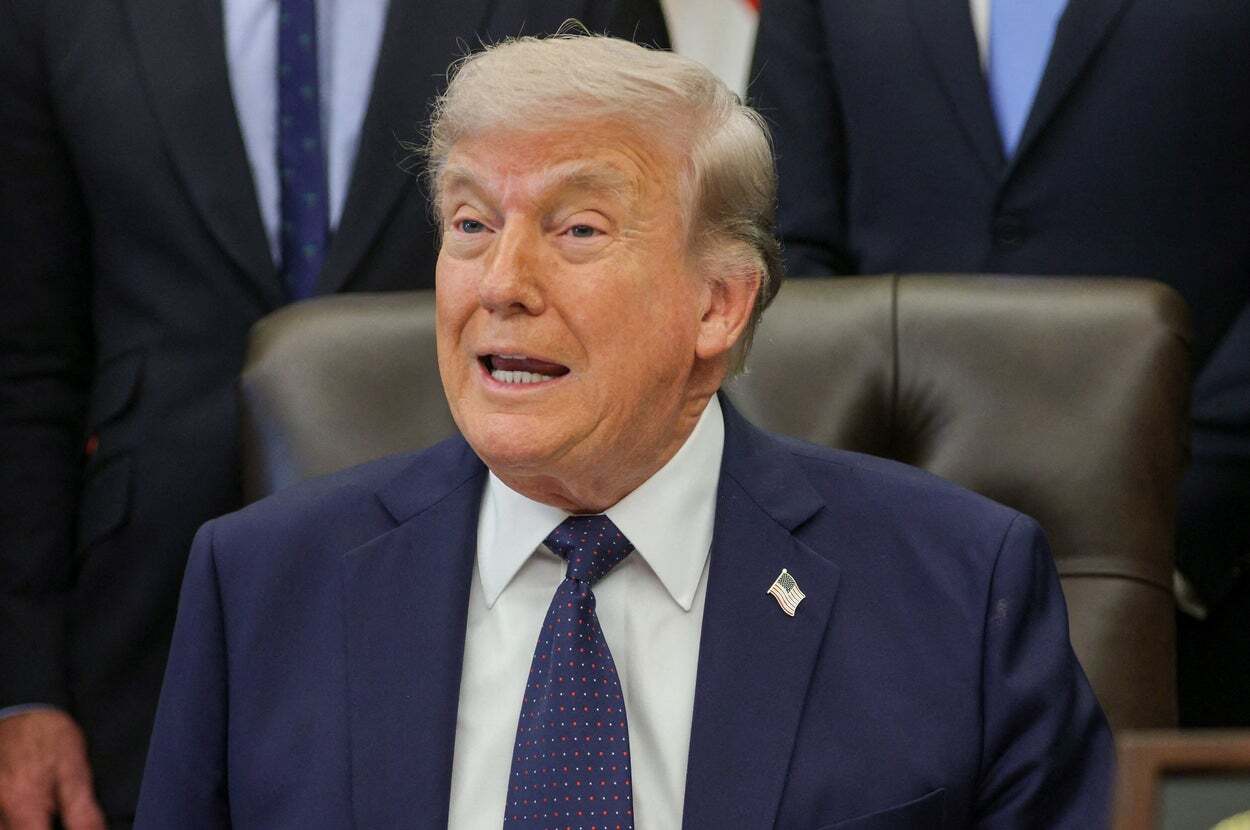 トランプ氏、やけに静かだと思ったら…⇨報道陣の前で見せた姿に「また？」「他人のこと言えない」と批判の声（BuzzFeed Japan）