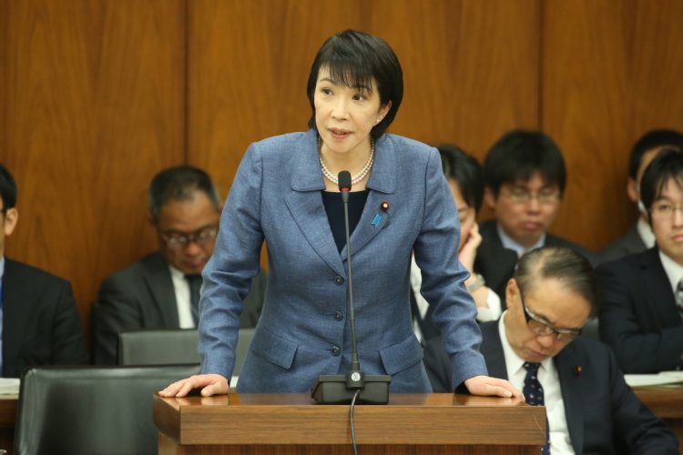 「テレビ嫌い」の高市首相が狙う「地デジの電波オークション」 すでに一部の通信用の高周波数帯では導入が決定、テレビ局が持つ周波数帯を俎上に載せる準備整う
