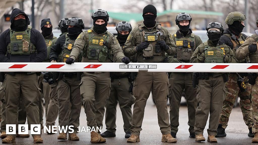 ミネアポリスの移民取り締まり当局職員にボディカメラを「即時支給」