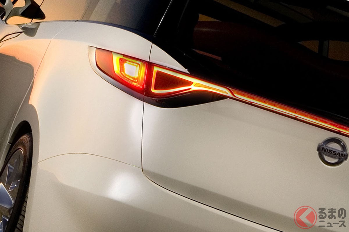 日産の斬新「"3列7人乗り"ミニバン」が凄い！ 大型ボディに「めちゃ豪華内装」＆ガバッと開く"大開口スライドドア"採用！ 「ディーゼルエンジン搭載」が期待されていた米国で公開の「フォーラム」とは？