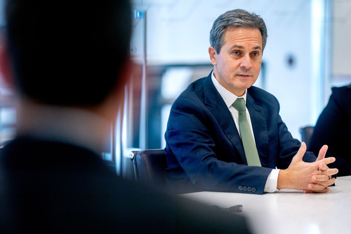 セントルイス連銀総裁、米経済は第1四半期に回復へ－追加利下げ慎重