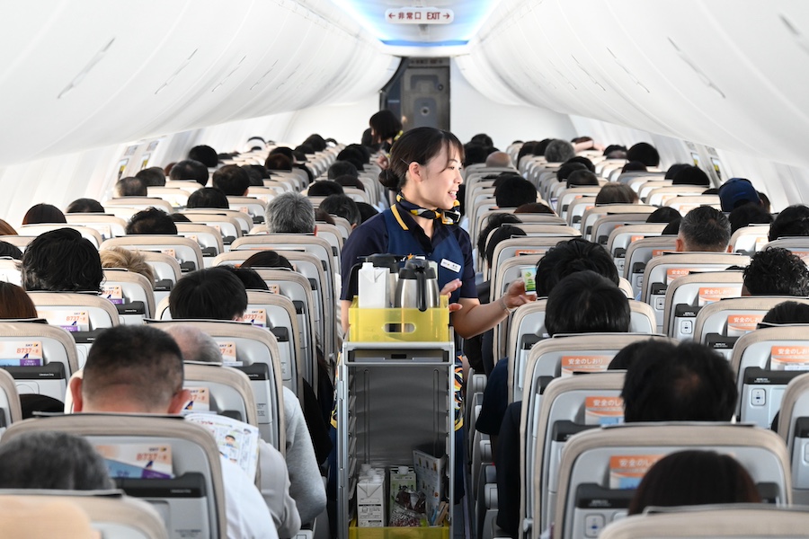 新型エンジンで後方席も静粛・快適 スカイマーク、日本初の737MAX就航【初便搭乗レポート】