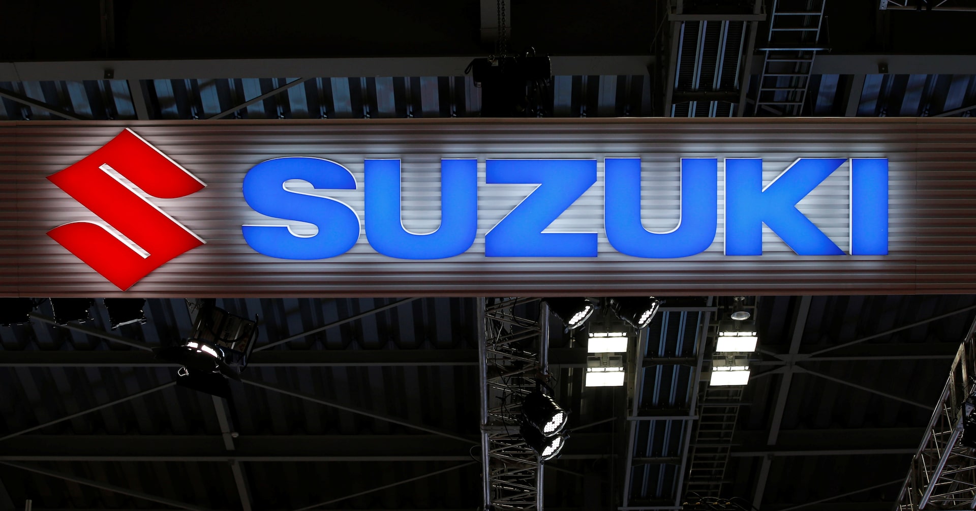 スズキ、今期は22％の営業減益見込む 円高と原材料高響く