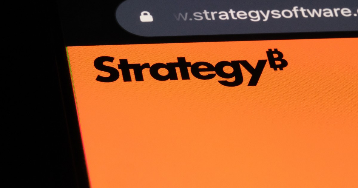 ストラテジー、約2240億円の米ドル準備金を確保 ビットコイン購入増資の配当や利子の支払いに使用