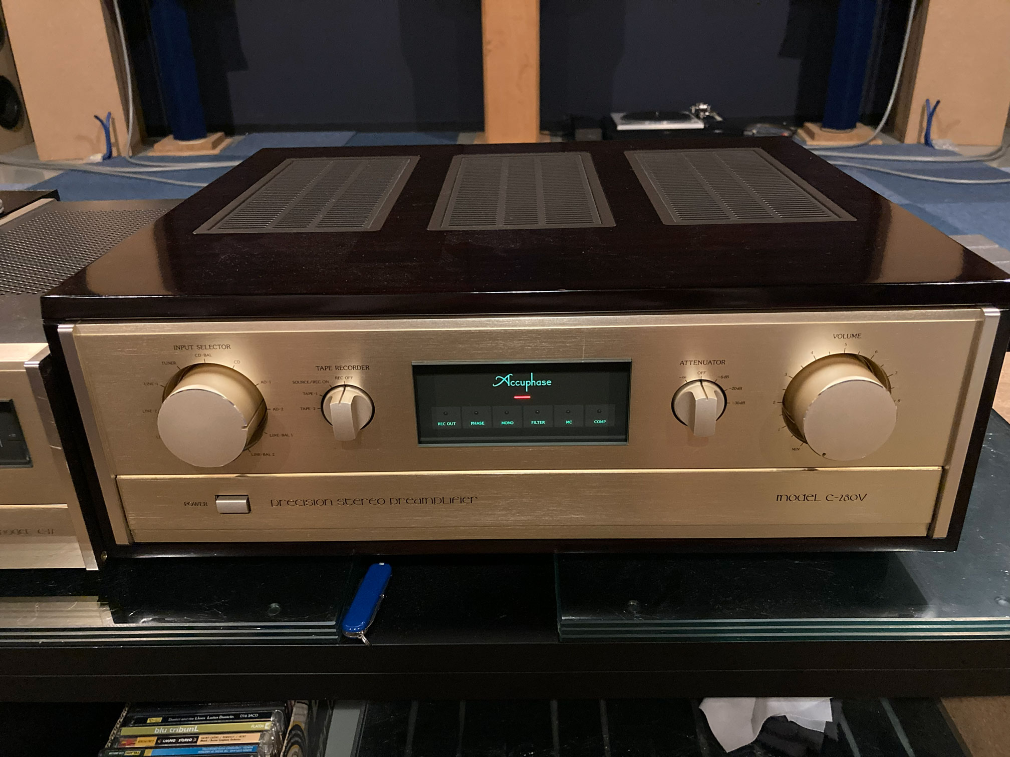 45年物のプリアンプ「C-280V」メンテに明け暮れた by市川二朗