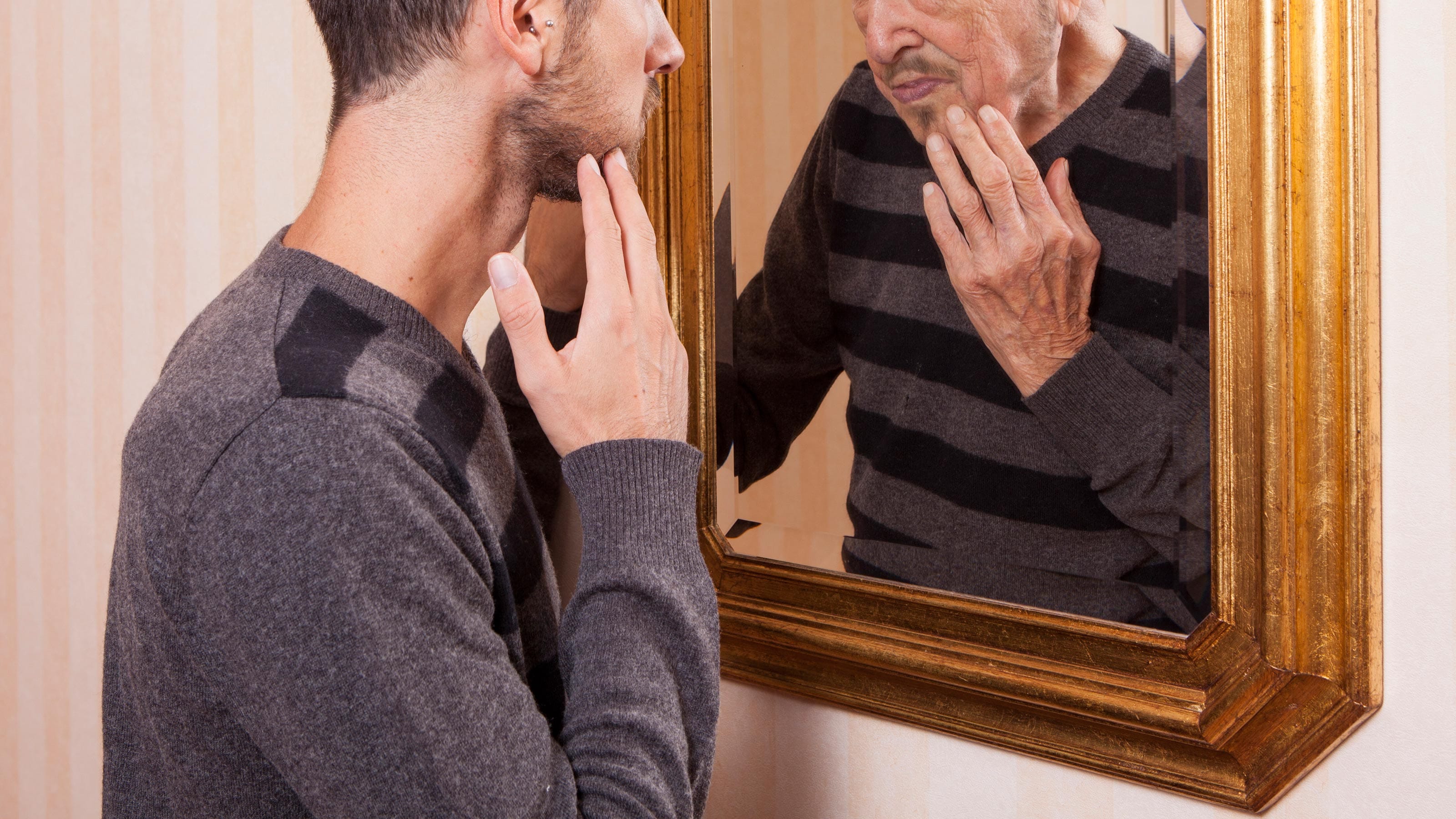日常的に血管がダメージを受ける…糖尿病専門医が警鐘｢目､骨､脳､頭髪の老化が早い人が体にためている物質｣