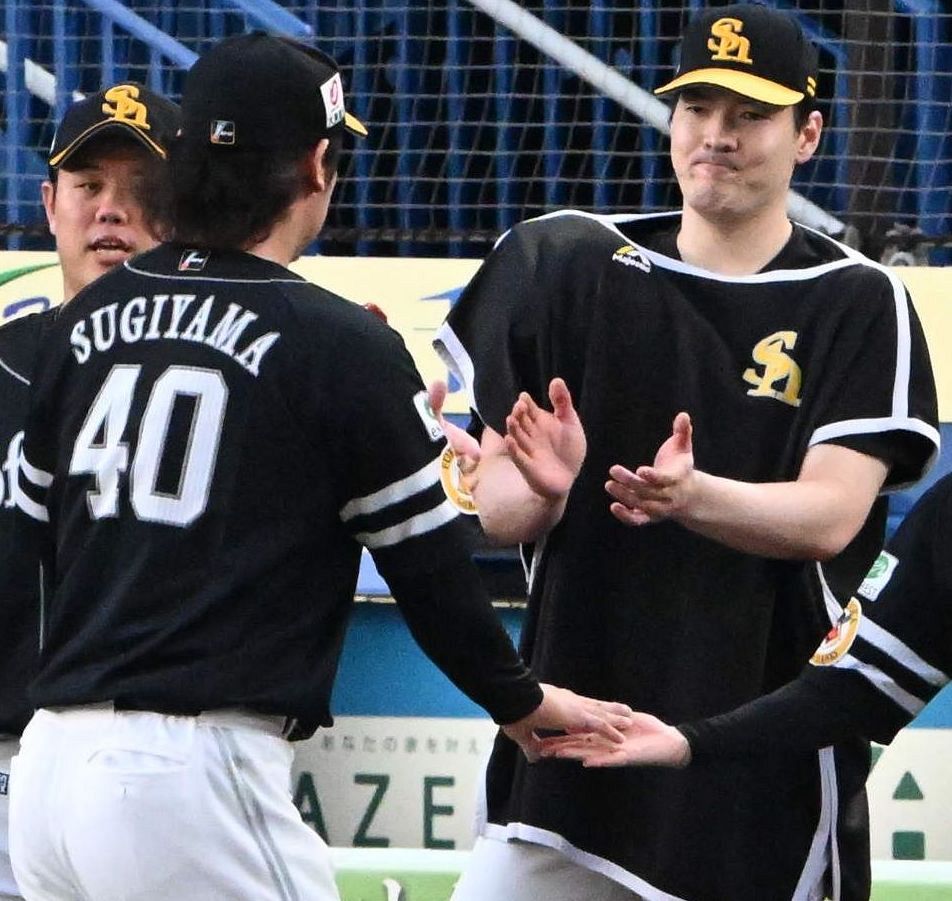 パ・リーグのタイトル確定 V2ソフトバンク勢は球団史上最多8人 育成出身初首位打者の牧原大成ら5人が初タイトル