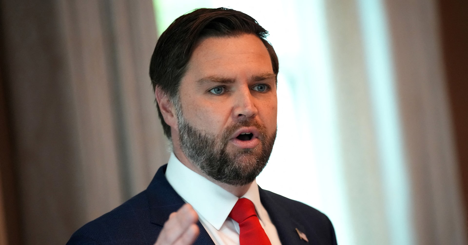 バンス米副大統領とカーニー加首相、公正な貿易政策で協議