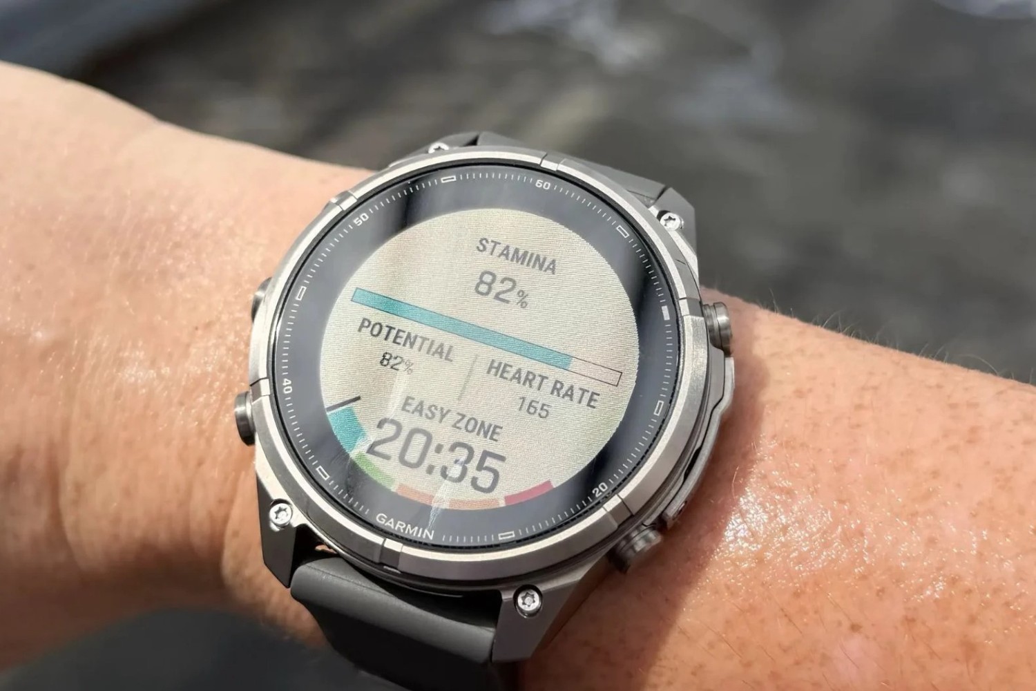 スゴいのは分かった、でも1000ドル超えの価値はある？ Garmin「Fenix 9 Pro Solar」本音レビュー