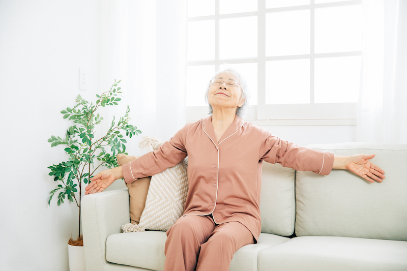 「65才以上の睡眠は8時間まで」「人とのつながりを大事にすると免疫力も上がる」 健康寿命を延ばす＜睡眠＆人間関係ルール11＞