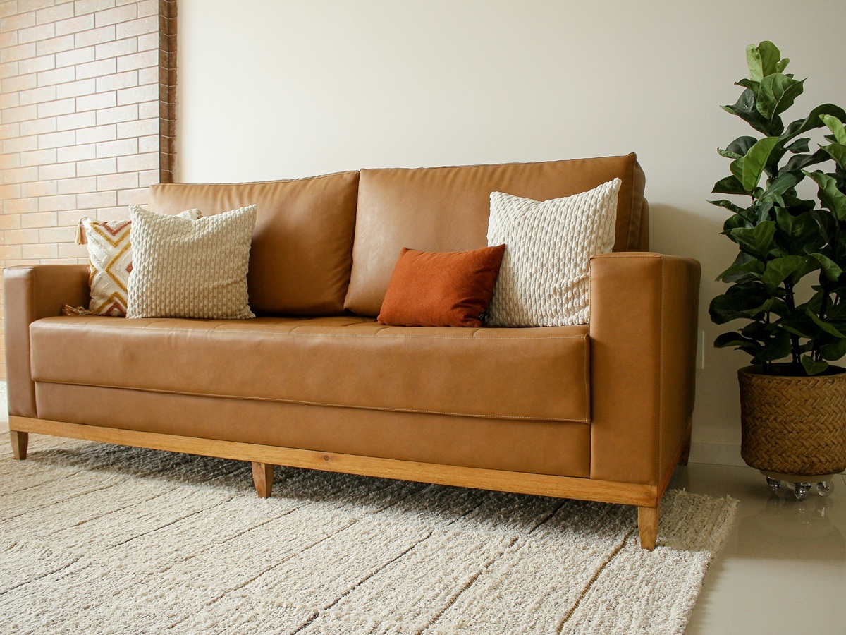 「何これ」「気持ち悪い」ソファの下で繁殖する「謎の物体」の姿にSNS震撼...驚くべき「正体」とは？（ニューズウィーク日本版）