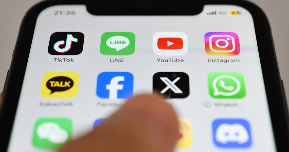 SNSで仕事自慢、守秘義務違反です
