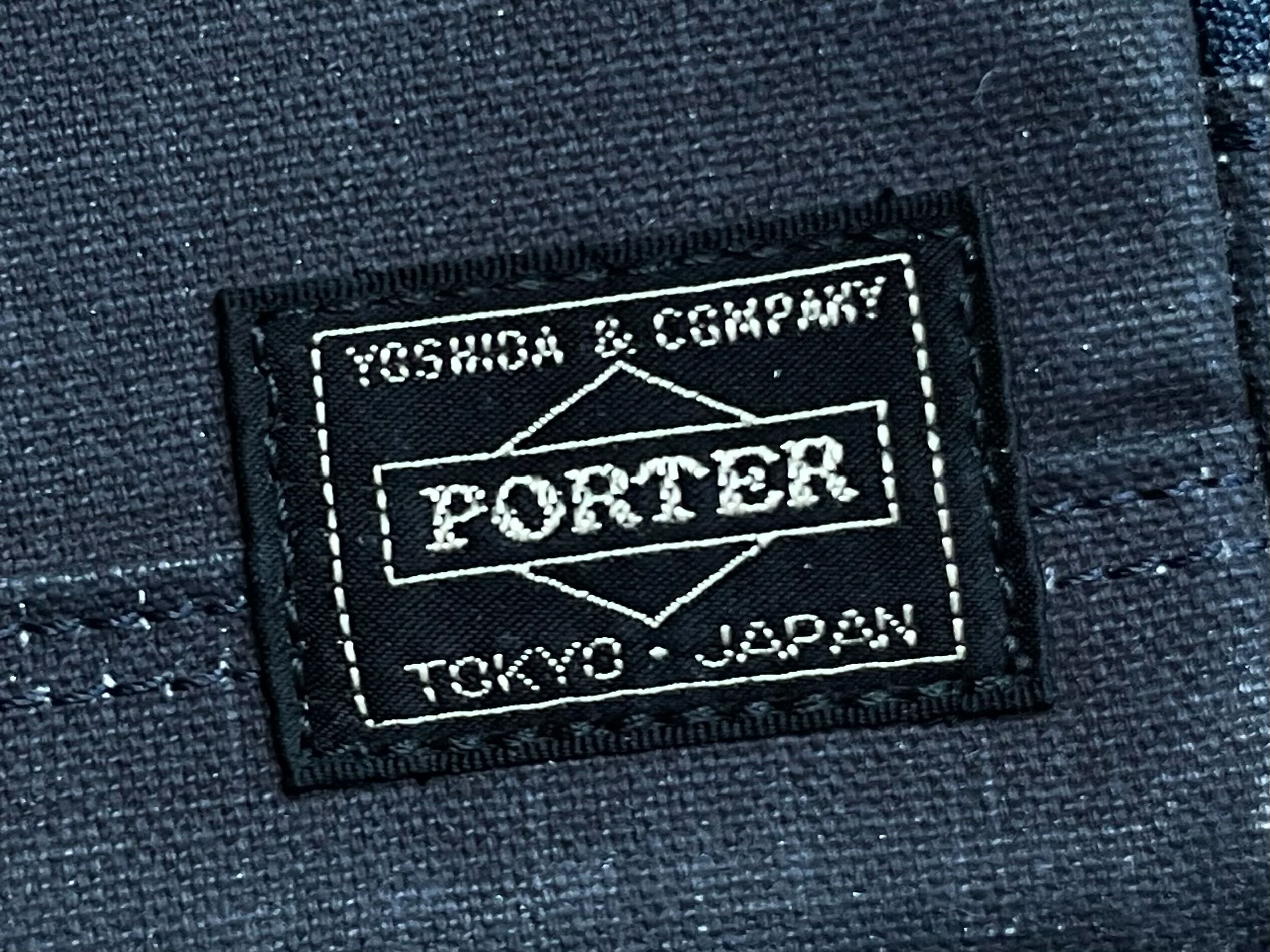 「4年使用。これほど後悔ない買い物も珍しい」 PORTER（ポーター）の“サコッシュ”が大好評 「高級感あってカッコいい」「コンパクトなのによく入る」