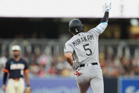 日本選手通算1000本塁打 村上宗隆両リーグ単独最多13号で達成！ パイオニア野茂英雄から28年