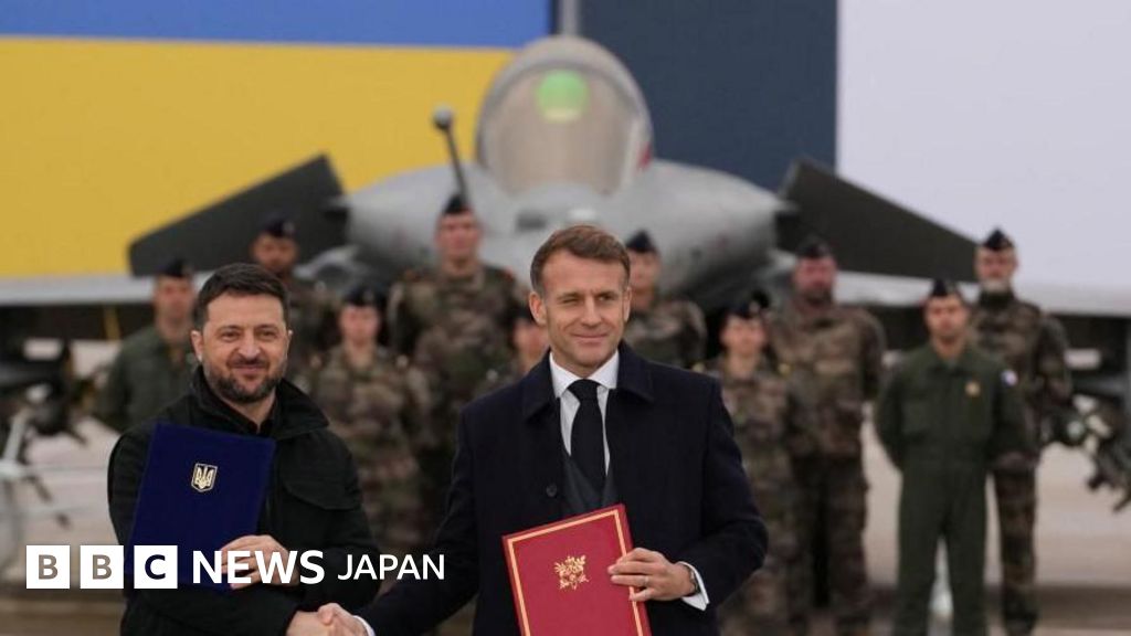 ウクライナ、フランス製戦闘機「ラファール」を最大100機取得で合意 2035年までに完了と