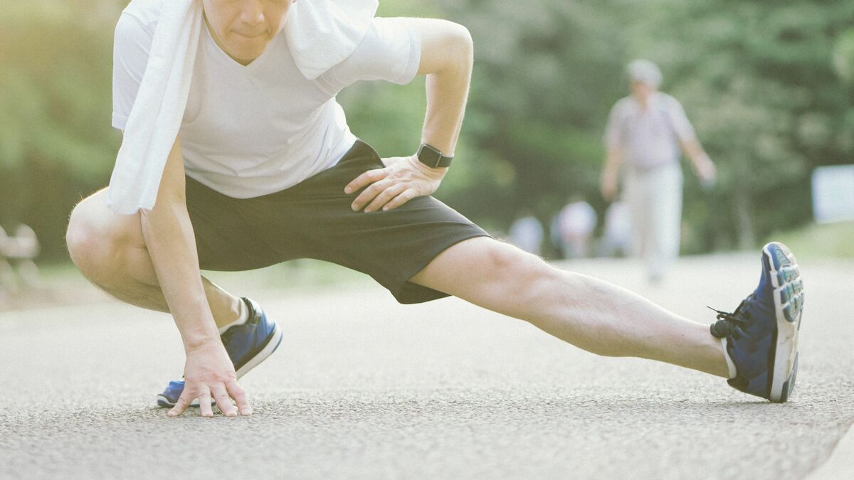 日本人の6人に1人が運動不足で死んでいる…東大名誉教授が教える｢週にたった2回｣で寿命が伸びる行動【2024下半期BEST5】 60歳以降の死亡リスクは年々"爆増"していく