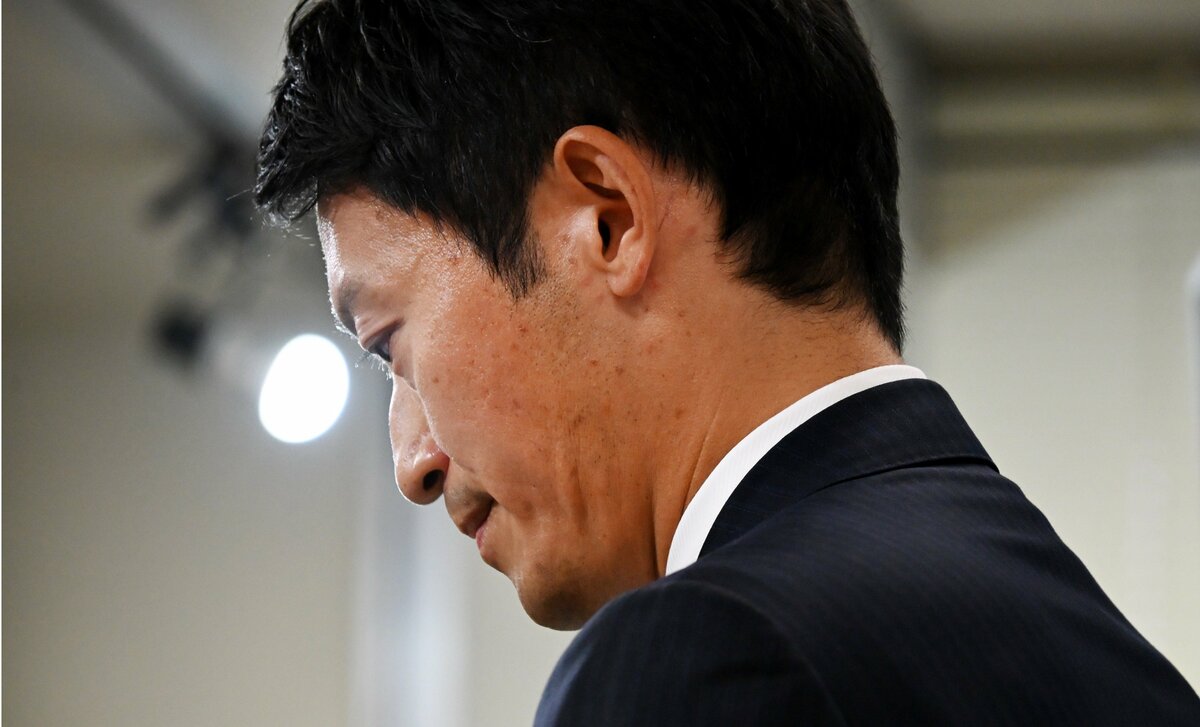 〈見逃し配信〉兵庫・斎藤知事とPR会社女性社長を刑事告発 「スマホに物証が詰まっている。早くおさえてほしい」