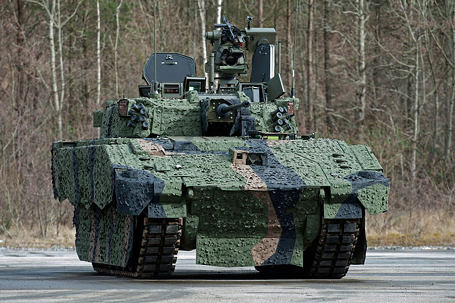 「うるせえ！」と現場で言われた装甲車 新しい派生型が登場！ かなりハイテク仕様になり用途も増える？