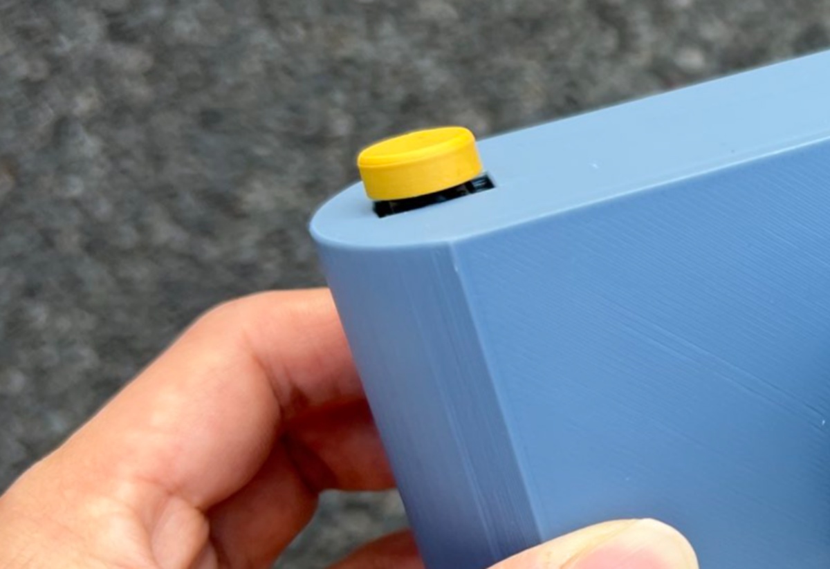 通行人「なんでレンズ入ってないカメラで撮れるんだ!?」→860万表示の不思議なアイテムに「ドラえもんの道具みたい…！」「ロマンある」（ねとらぼ）