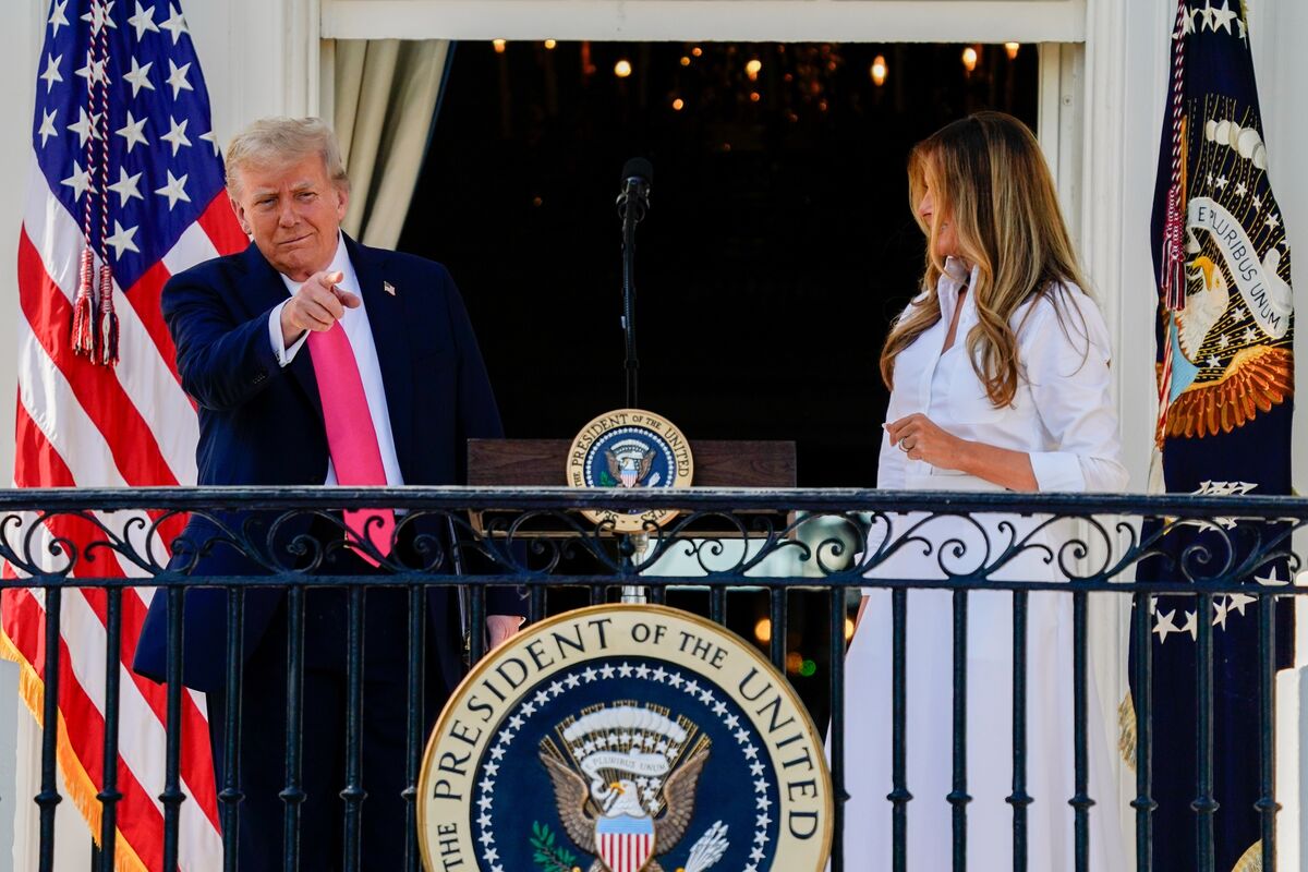 米大型減税・歳出法案、トランプ大統領の署名で成立－政治的勝利に
