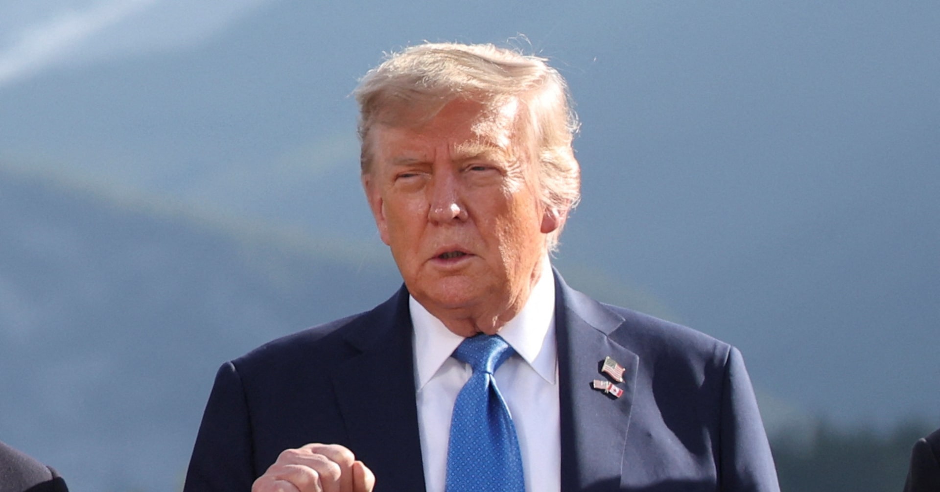 トランプ氏、イラン核兵器保有「かなり近い」 国家情報長官と相反
