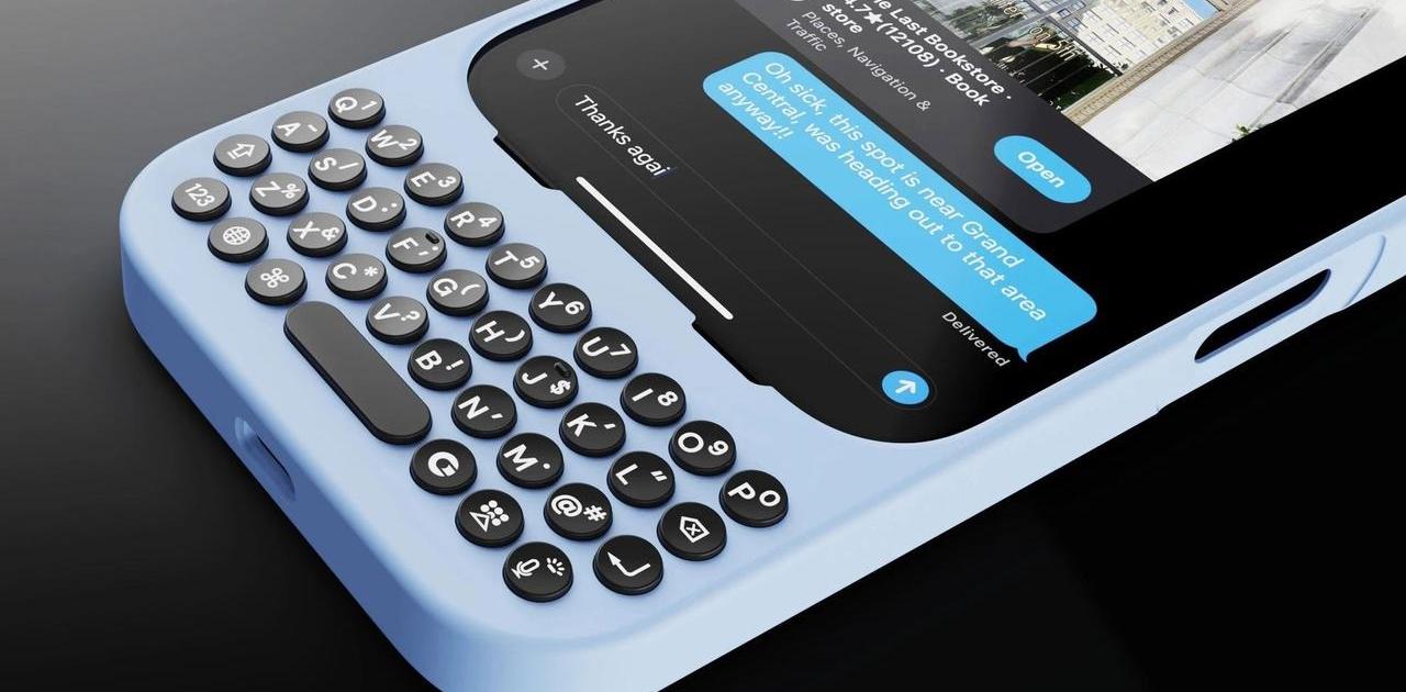 一周？二周まわって原点回帰。物理キーボード化できるスマホケース